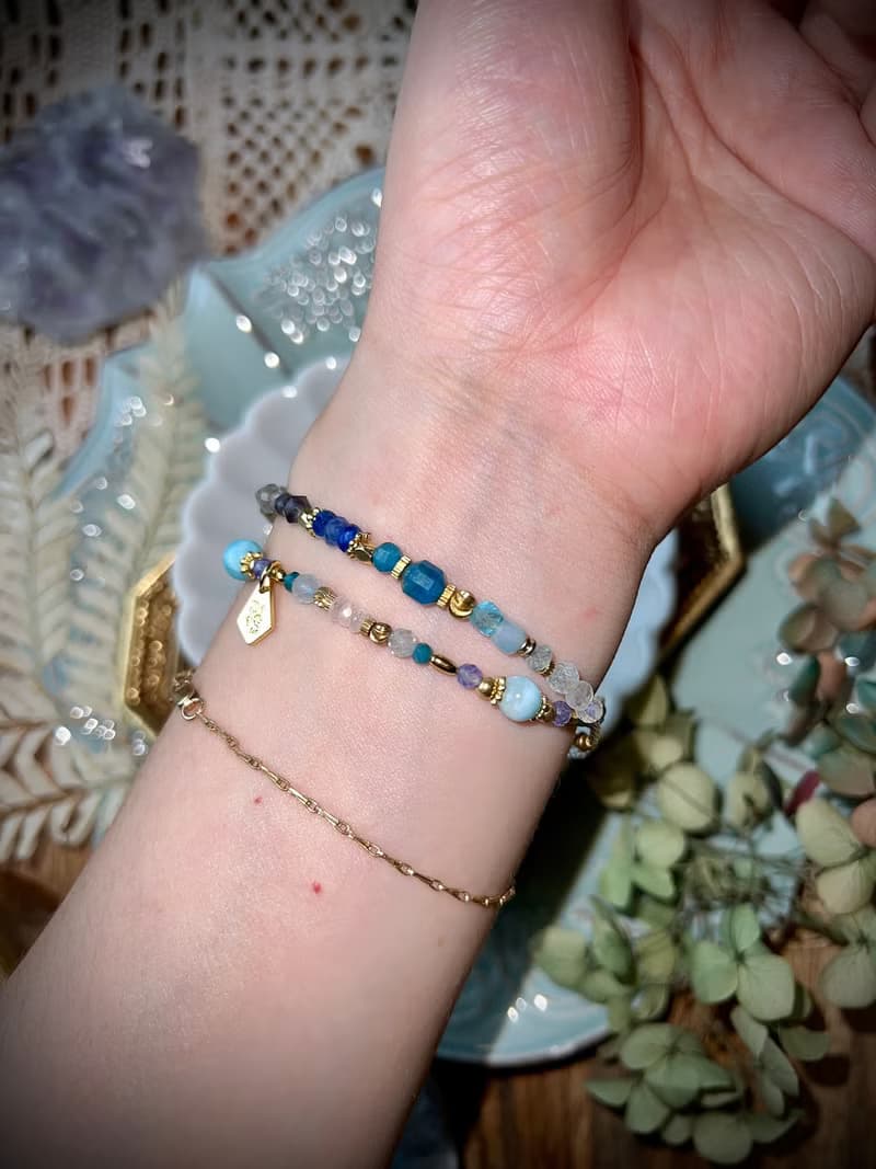 -蔚藍海岸-天然水晶手鏈/黃銅手鍊