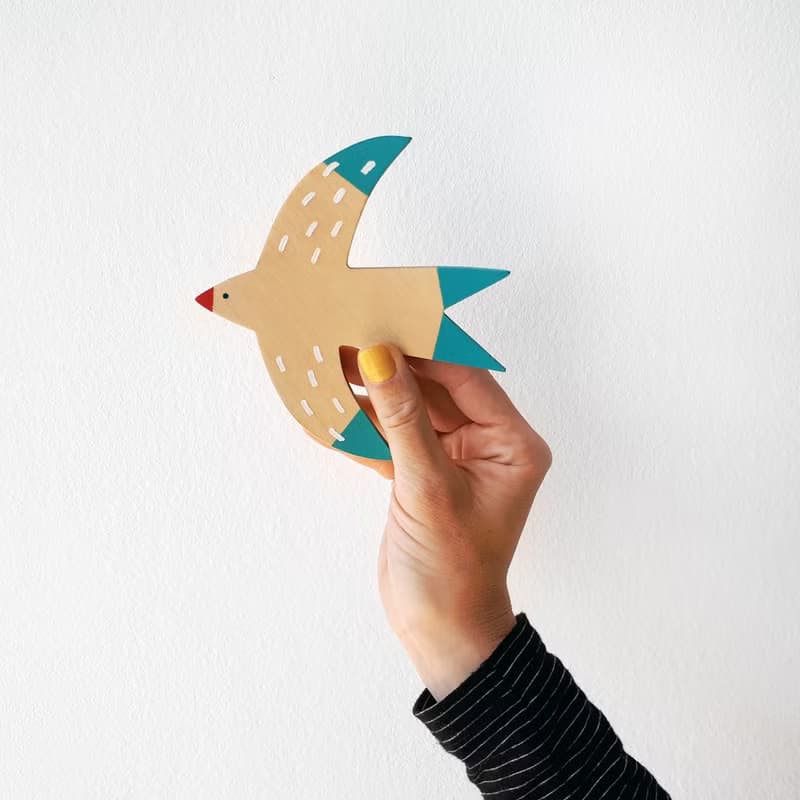 Three Birds wall decoration made of Finnish birch wood to brighten up your home.