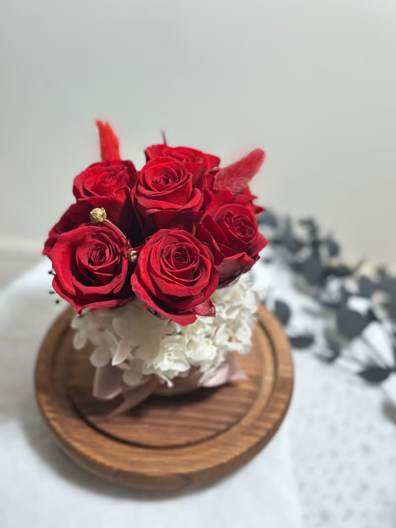 永恆一束紅玫瑰 浪漫花束玻璃罩 永生花盅 情人節禮物