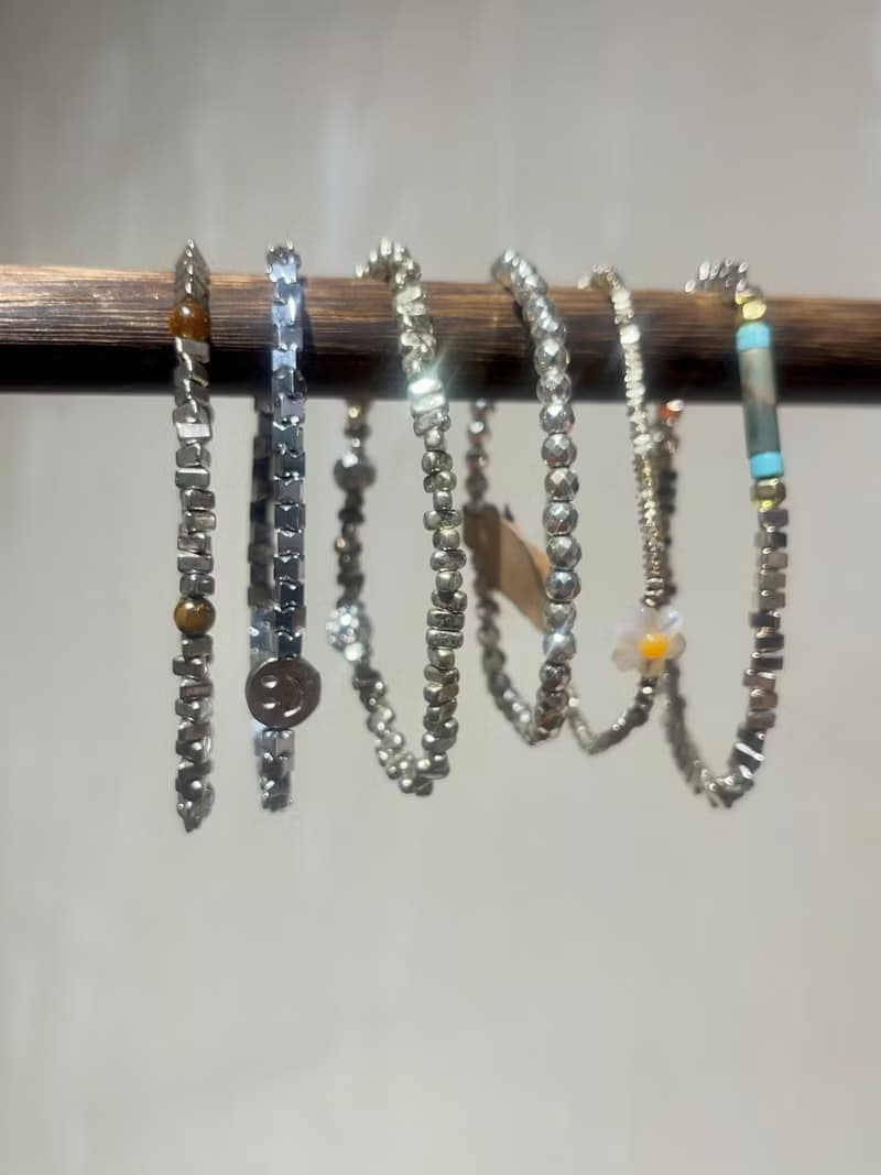 入門。碎銀感 天然水晶 黑膽石 防小人 手鍊 手環