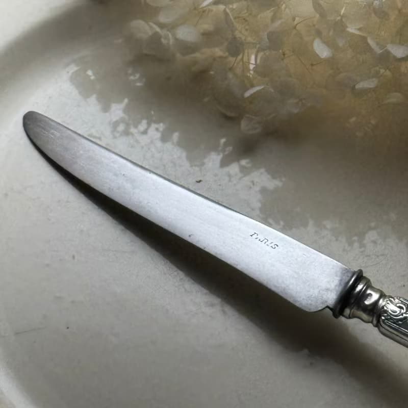 50588- 絕美法國古董新藝術風格餐刀