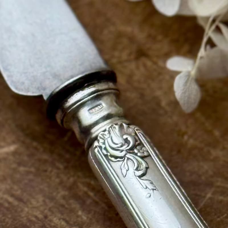 50588- 絕美法國古董新藝術風格餐刀