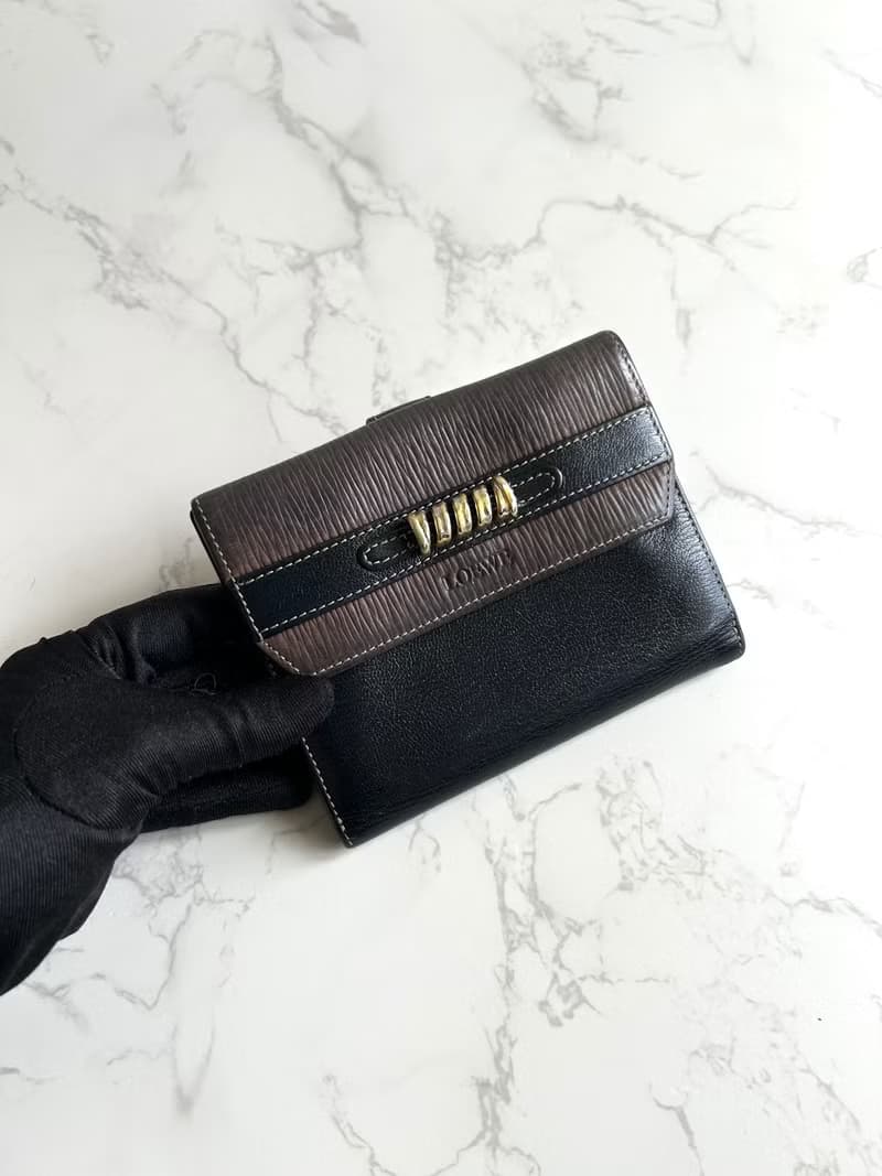 絕版古董包-中古二手Loewe蛇骨咖啡黑色皮革中短夾錢包卡片手袋