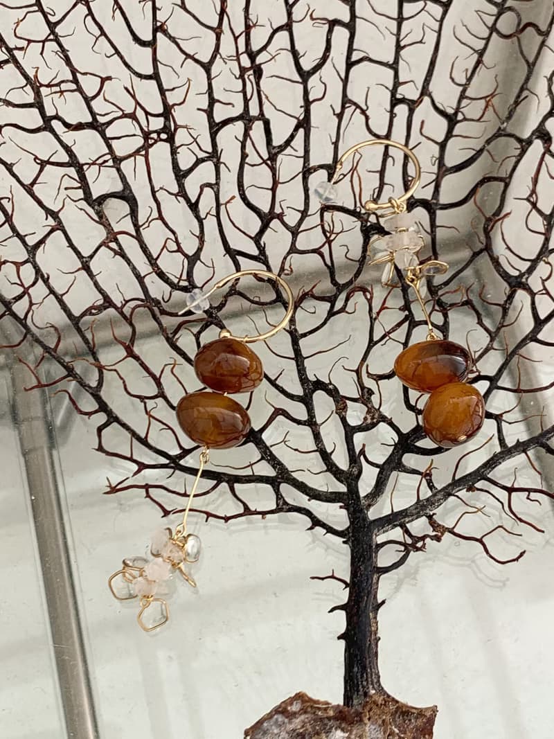 沒有一定的方向 耳環 / 耳夾可 樹脂 礦石 婚禮飾品