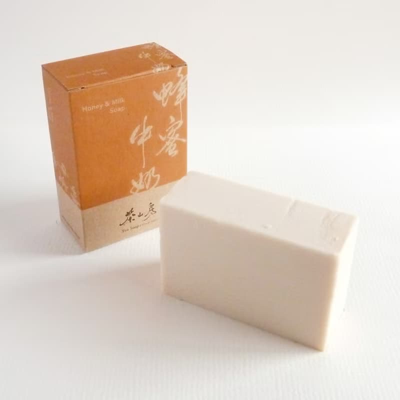 蜂蜜牛奶皂 Honey & Milk Soap
