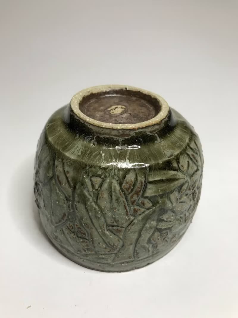 曾永鴻  灰釉刻花杯