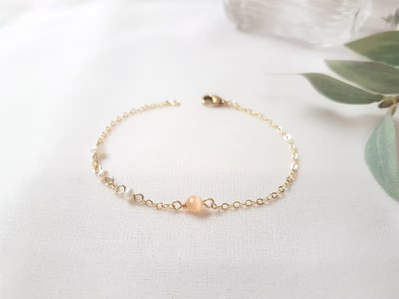 蜜柑 ‧ 珍珠 貓眼石 細手鍊