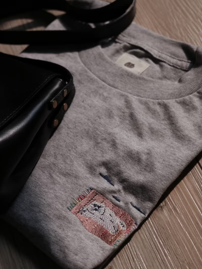 Stay cozy /  上衣  刺繡 T-SHIRT  (中性版)