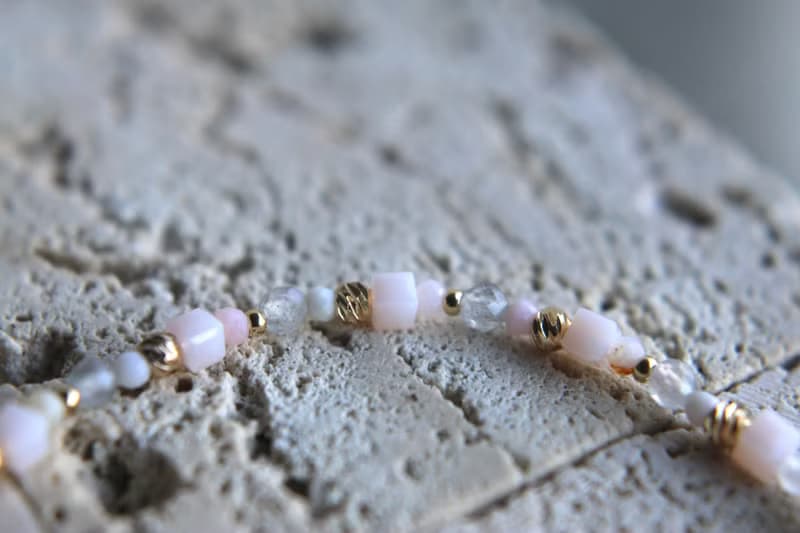 手環 十月誕生石 蛋白石 水晶 天然石 - under the rose -