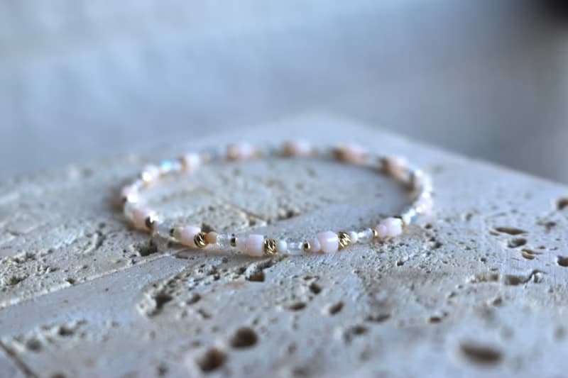 手環 十月誕生石 蛋白石 水晶 天然石 - under the rose -