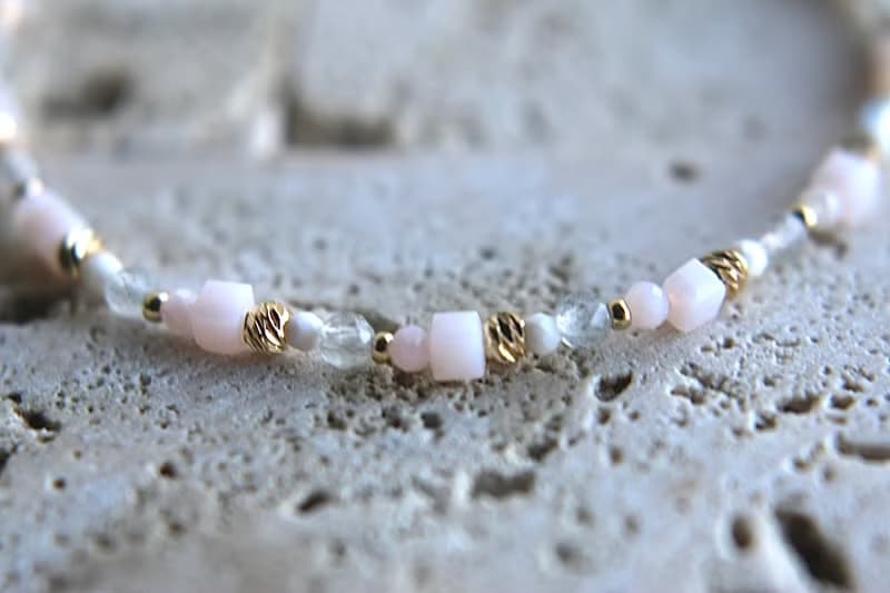 手環 十月誕生石 蛋白石 水晶 天然石 - under the rose -