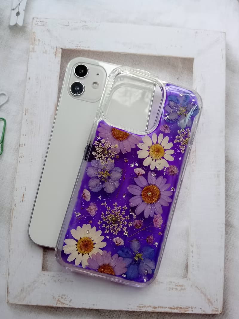 手作押花手機保護殼| iPhone 13 Pro | 紫色控