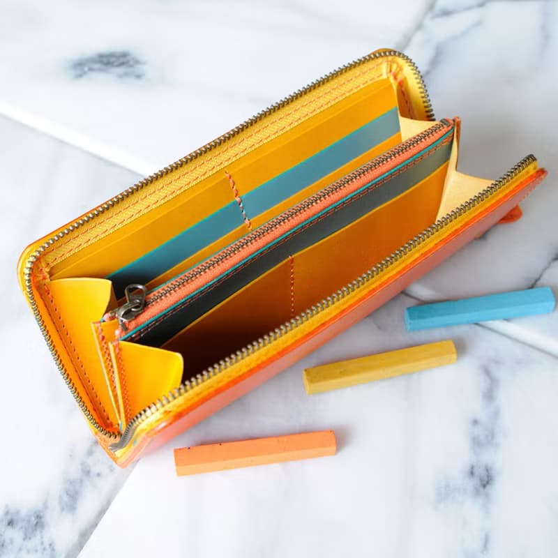 収納性抜群のラウンドファスナー長財布　No.6　ブッテーロ