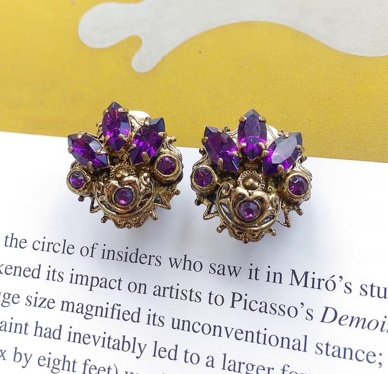 Vintage Jewelry 西洋古董飾品 西德製 優美 馬眼紫鑽 夾式耳環