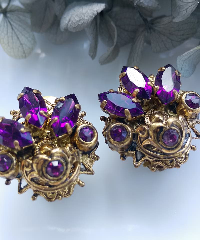 Vintage Jewelry 西洋古董飾品 西德製 優美 馬眼紫鑽 夾式耳環
