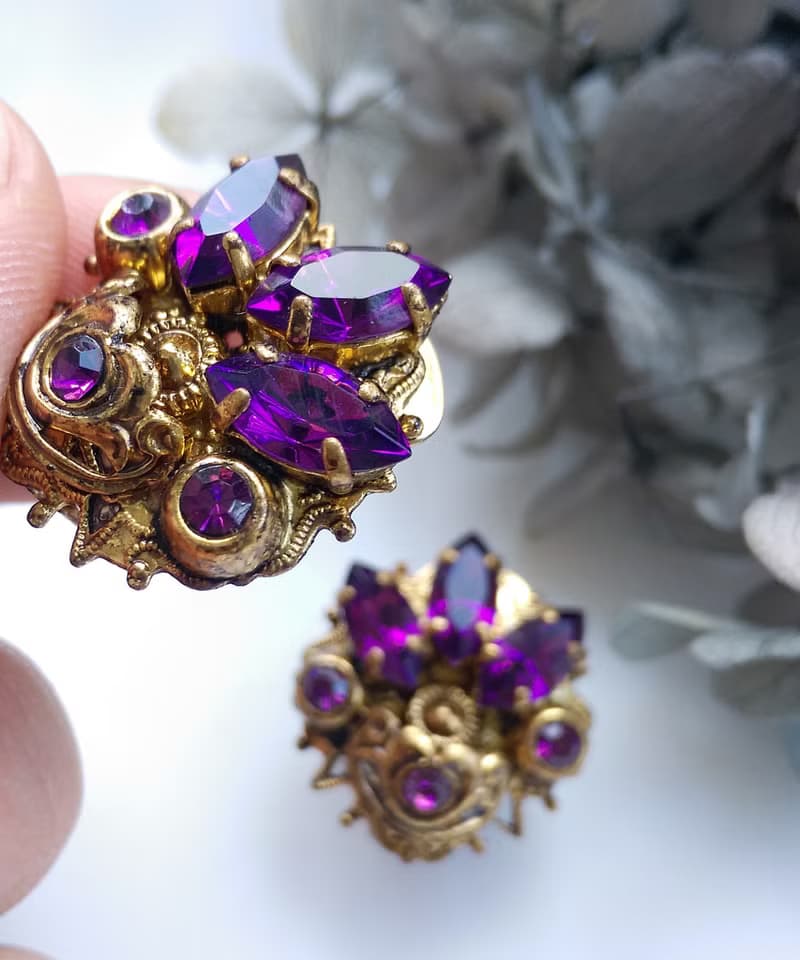 Vintage Jewelry 西洋古董飾品 西德製 優美 馬眼紫鑽 夾式耳環