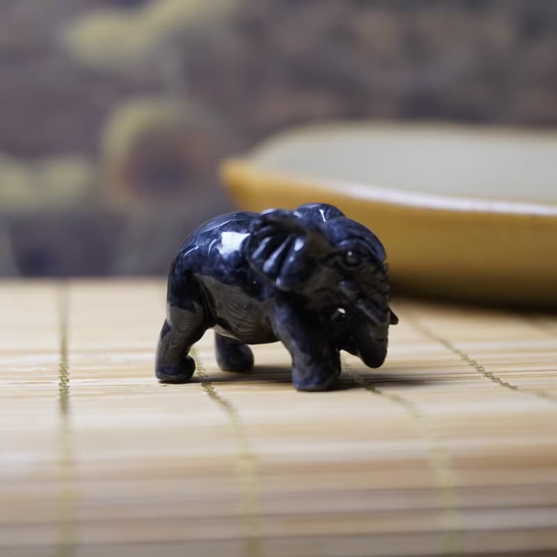 【吉象如意】烏雞翡翠大象擺飾 | 天然緬甸玉A貨翡翠 | 送禮