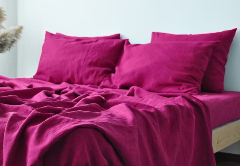 Fuchsia linen sheet set / Flat+fitted sheet+2 pillowcases / Pink bedding