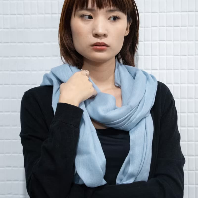 【保暖道具】喀什米爾 Cashmere 羊毛圍巾 - 淺藍