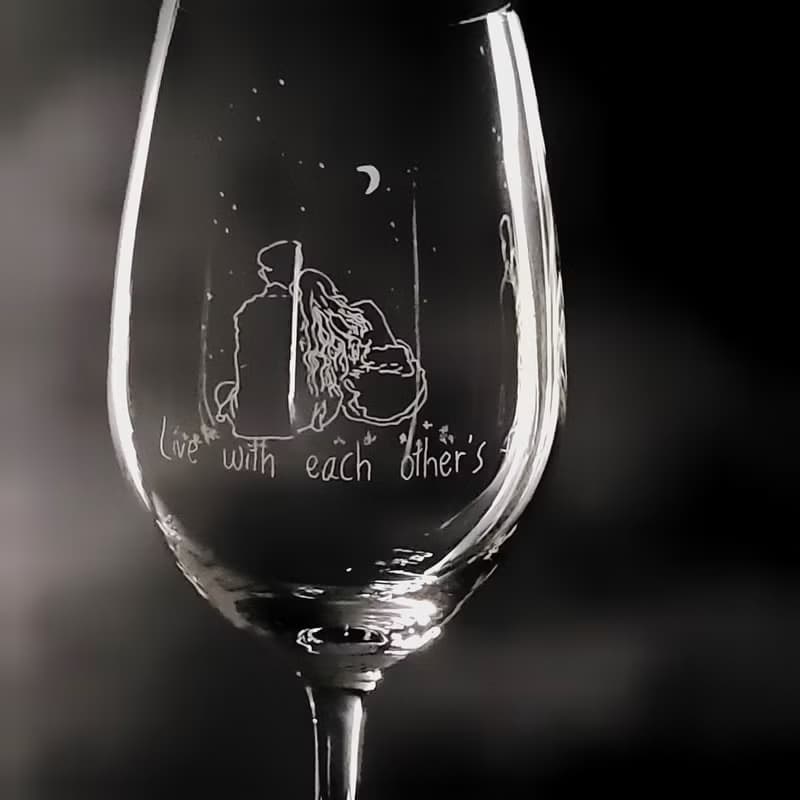 【婚慶賀禮小物】客定手雕 In love 高腳杯 對杯 雕圖/免費刻字