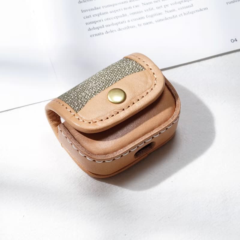 【Hiyori Essentials】日和小物 帆布拼接植鞣革 無線耳機保護套