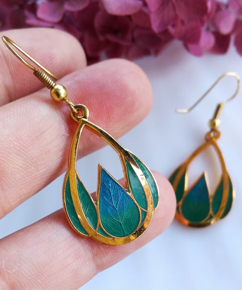 Vintage Jewelry 西洋古董飾品 景泰藍 花瓣綠 耳勾 針式耳環