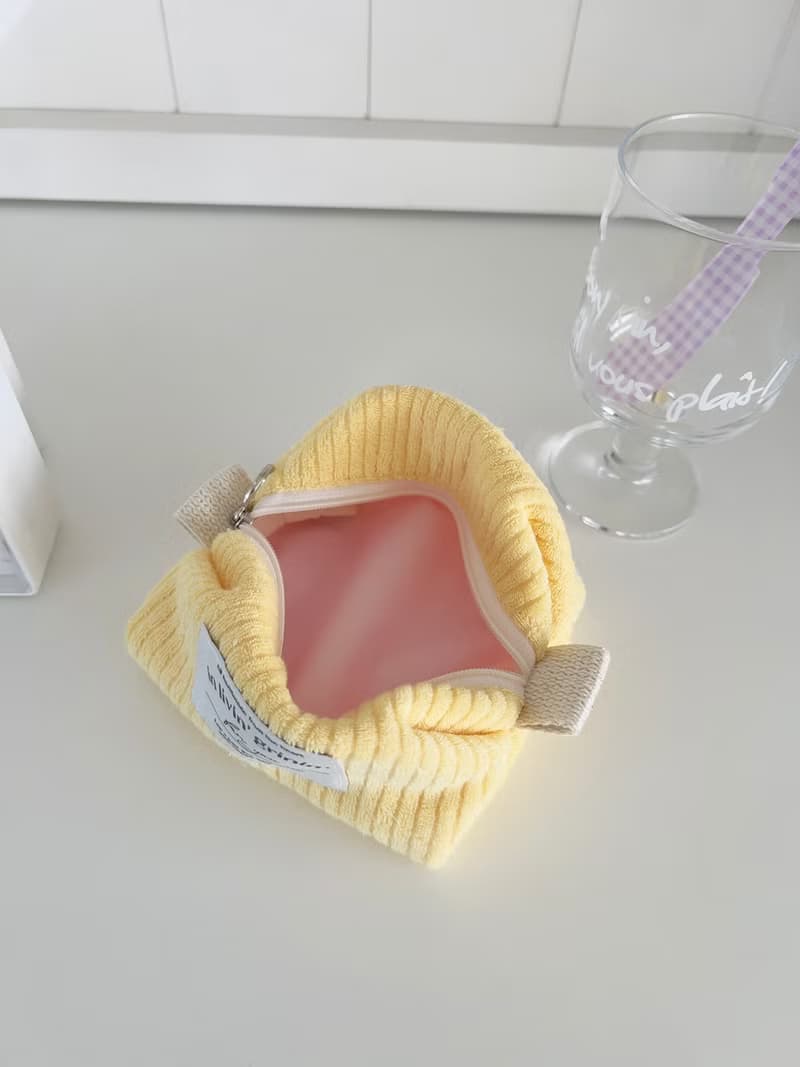 terry corduroy pouch S_milky yellow