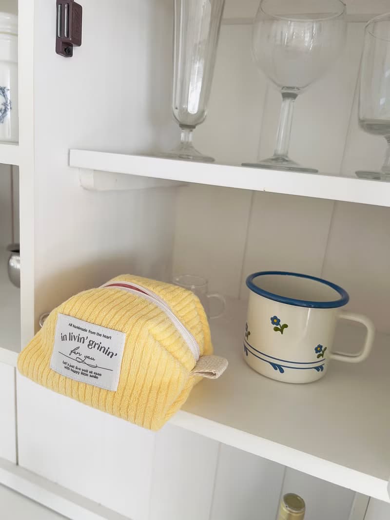 terry corduroy pouch S_milky yellow