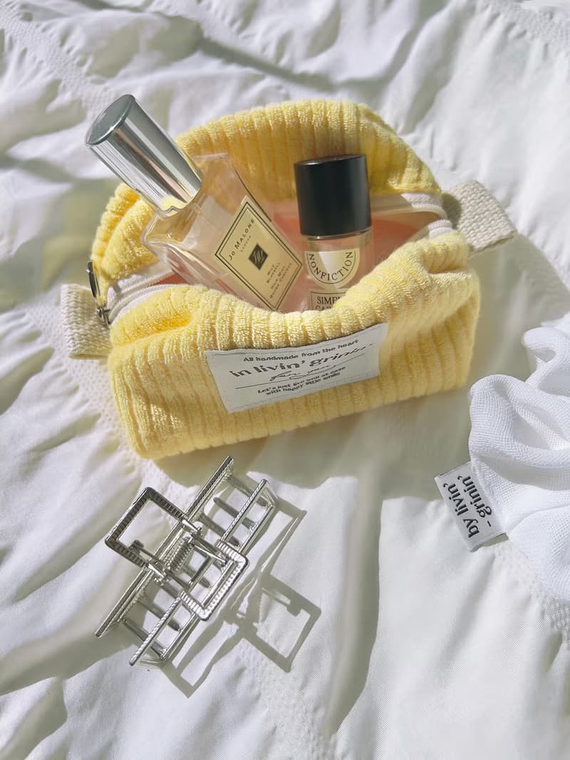 terry corduroy pouch S_milky yellow