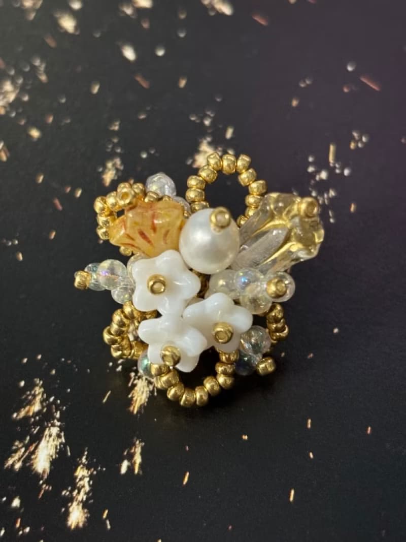 串珠花叢耳釘 原創手作耳飾 串珠花朵耳環