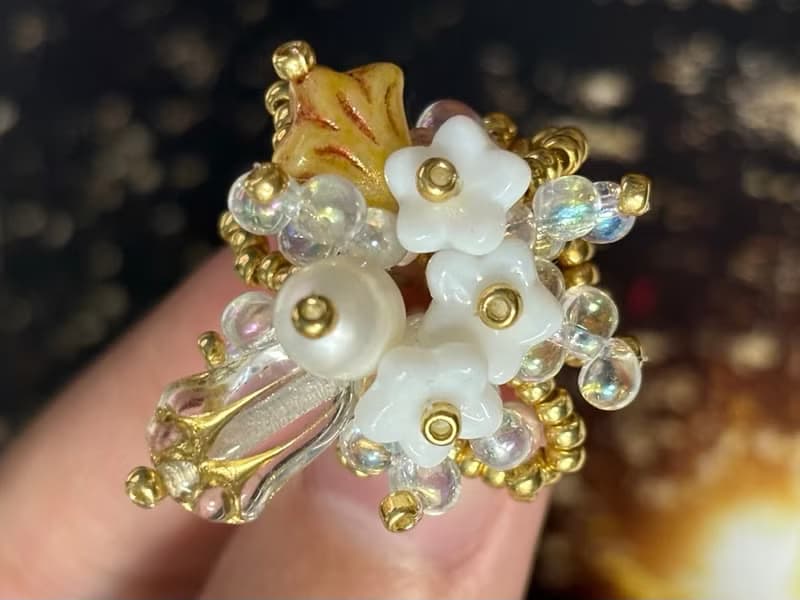 串珠花叢耳釘 原創手作耳飾 串珠花朵耳環