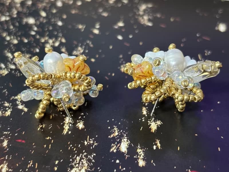 串珠花叢耳釘 原創手作耳飾 串珠花朵耳環
