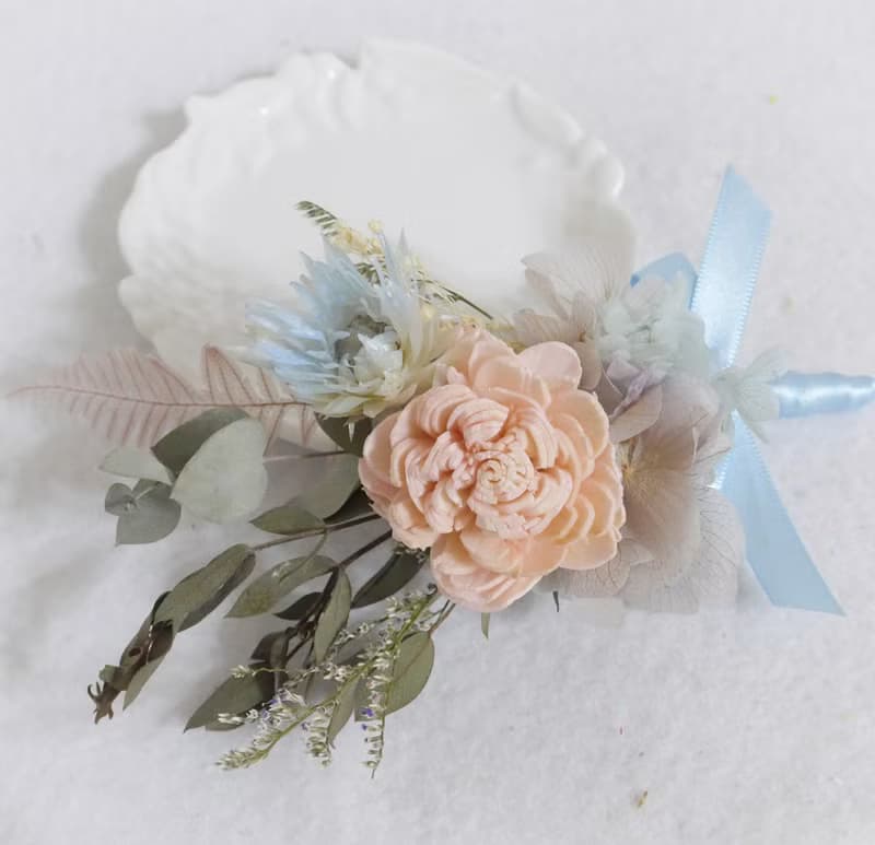 新郎主婚人伴郎娘招待胸花 結婚花束情人節求婚告白生日求婚禮物