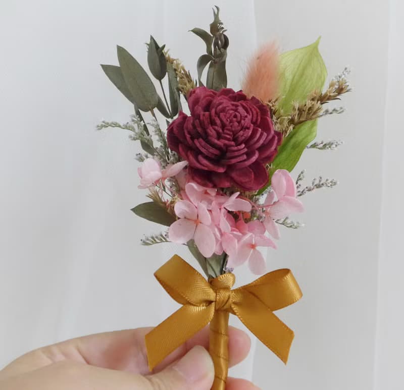 新郎主婚人伴郎娘招待胸花 結婚花束情人節求婚告白生日求婚禮物