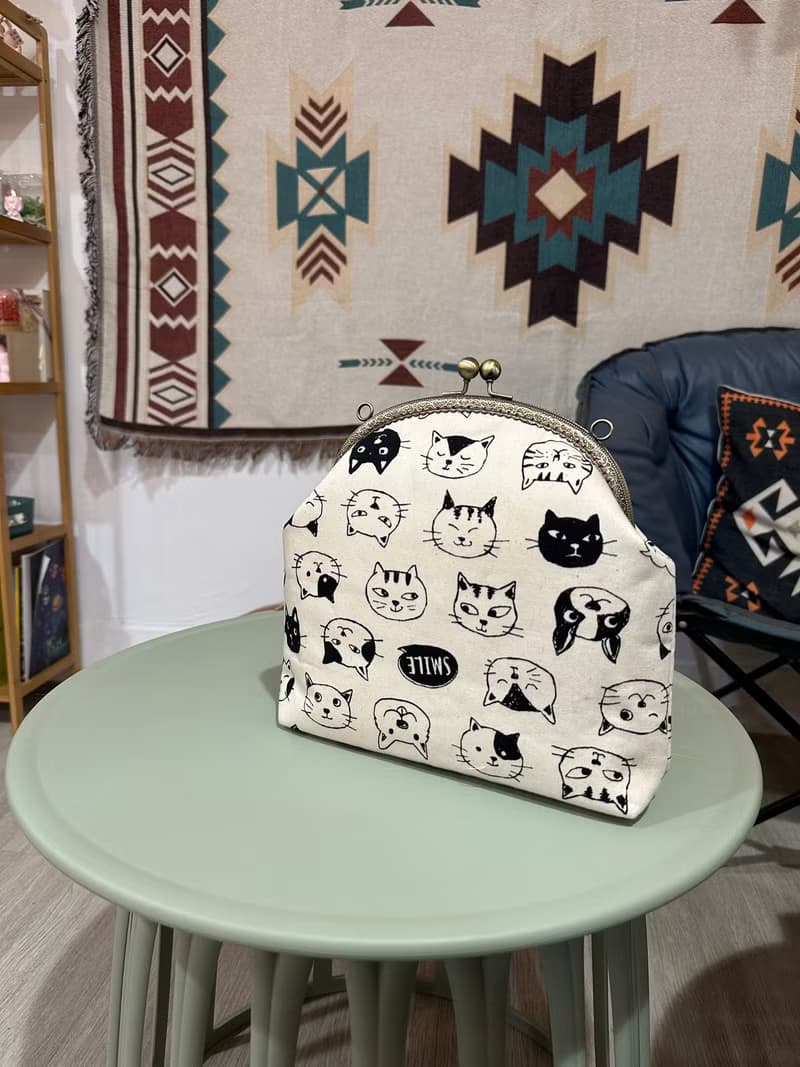 貓貓貓貓弧型口金包【母親節禮物】