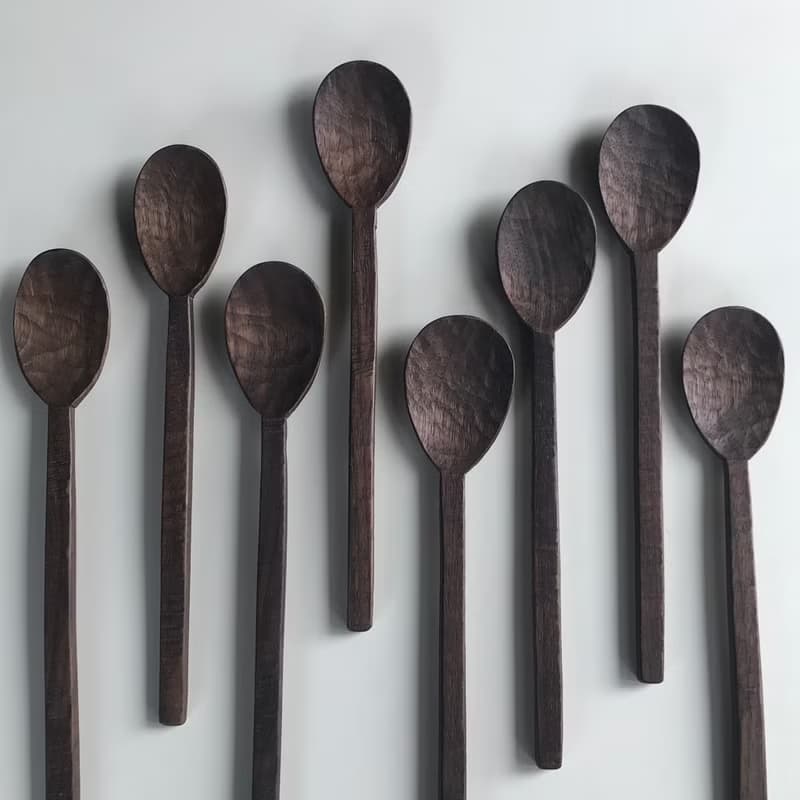 ブラックウォルナットの鋸目のスカレープーン