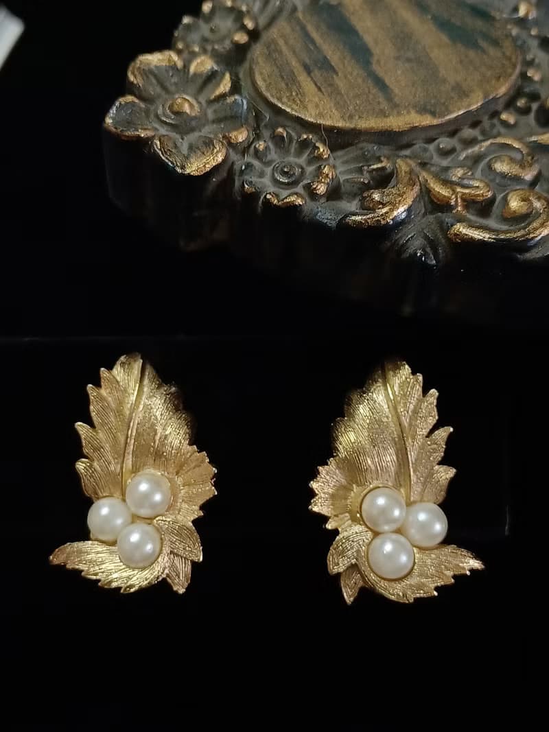 vintage jewelry SARAH COV刷金蕨葉珍珠 夾式耳環