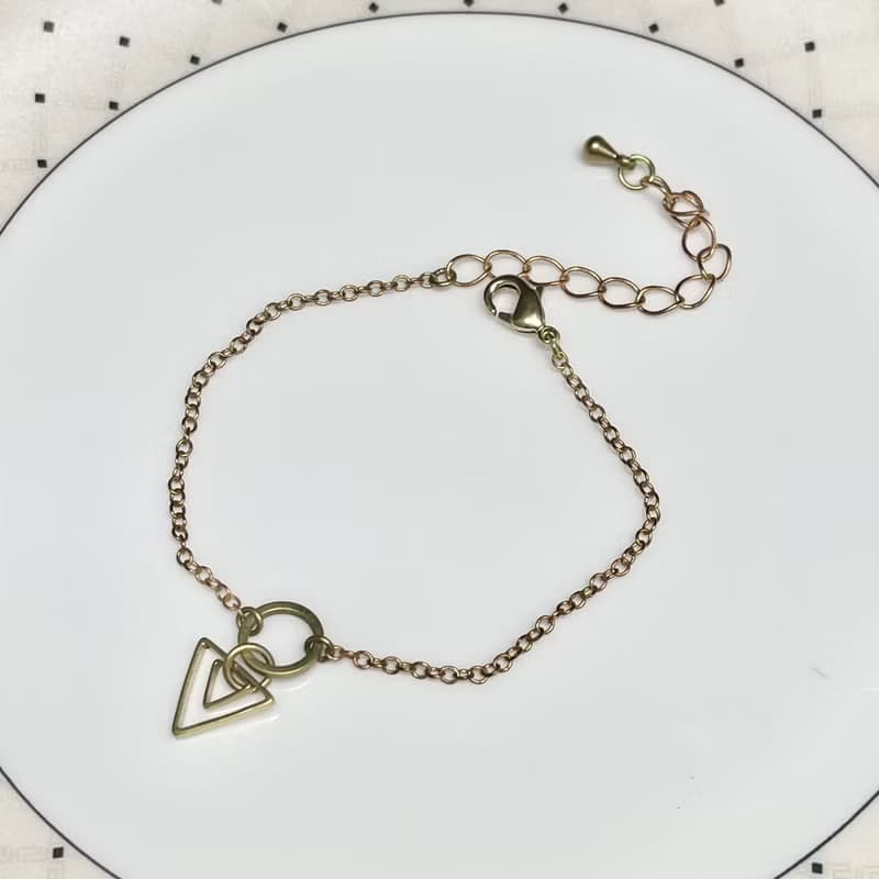 老林雜貨 | 鏤空黃銅三角手鍊