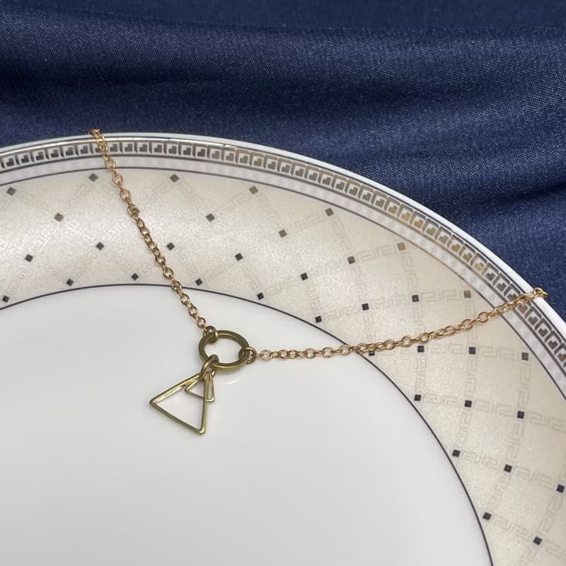 老林雜貨 | 鏤空黃銅三角手鍊