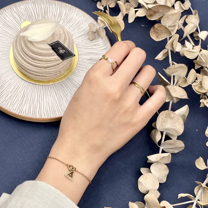 老林雜貨 | 鏤空黃銅三角手鍊