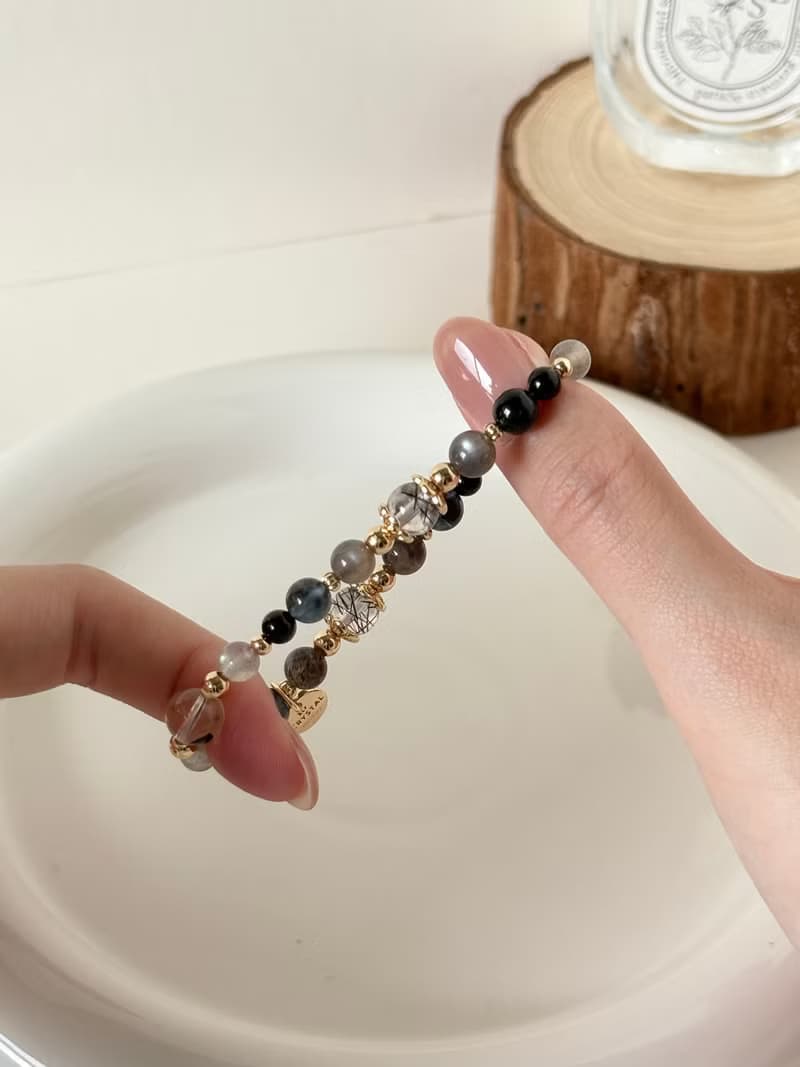 /秋夜/避邪 溝通黑髮晶 黑金骨幹 魔鬼海藍寶 黑碧璽 拉長石 閃靈