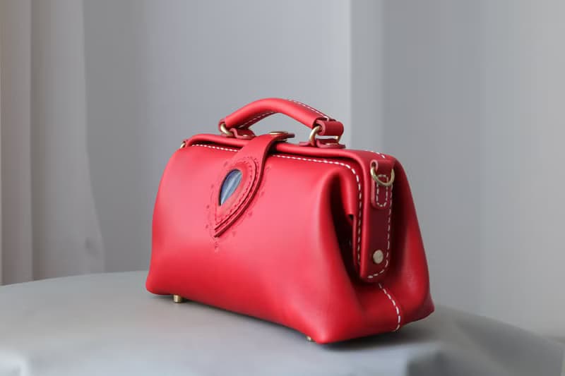 天使之眼 复古横版医生包斜挎包 手提口金包 巧克力色