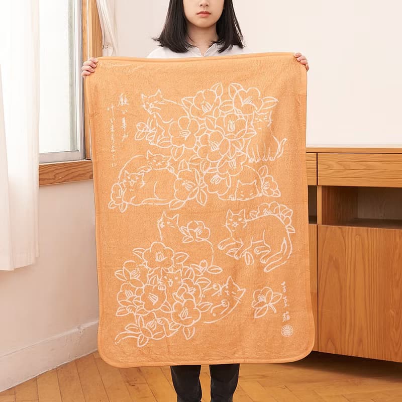 九貓祈福空調毯-椿花 【HitoCat 吉豆貓】情人節禮物 新年禮物 暖