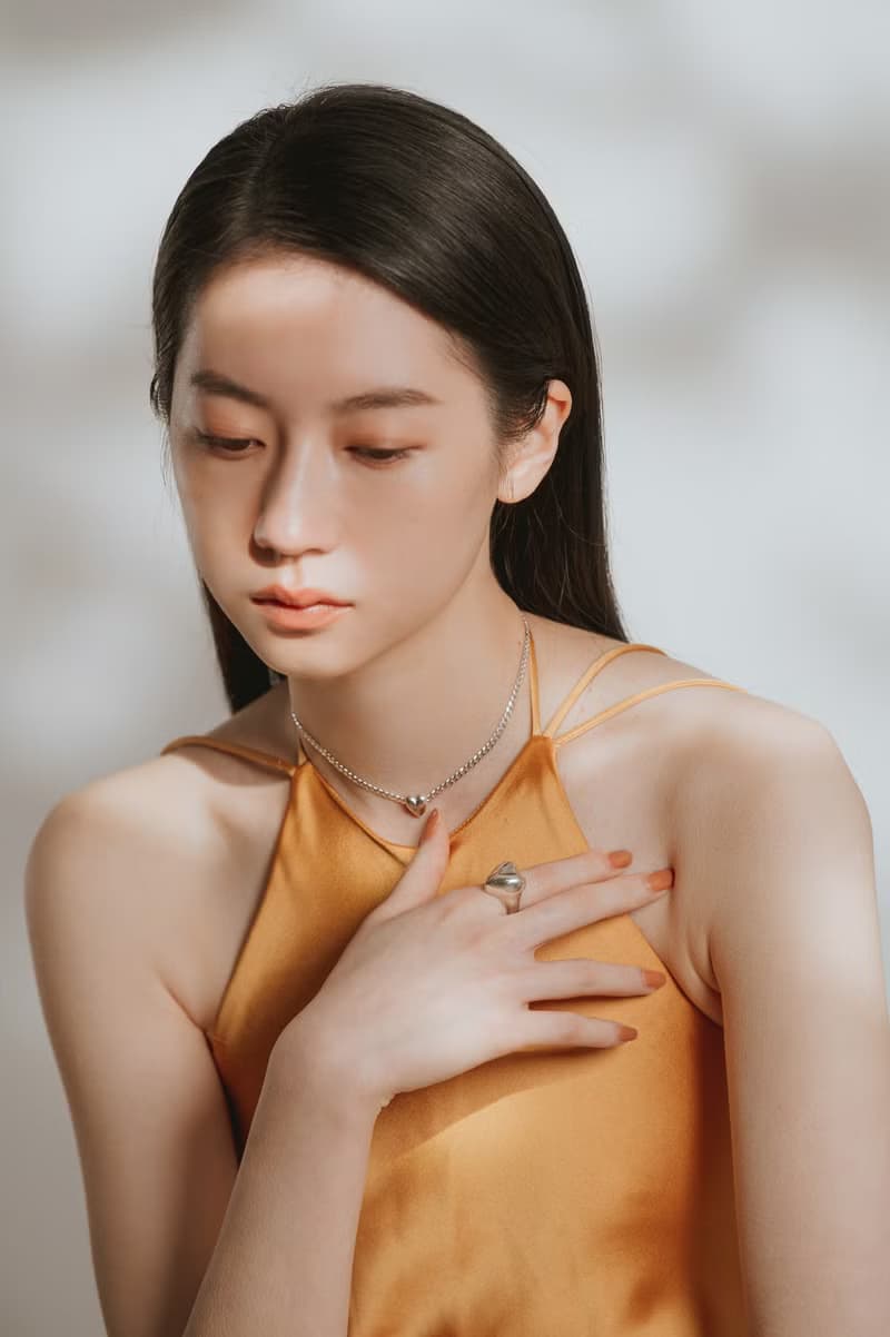 Sun gaze in spring necklace