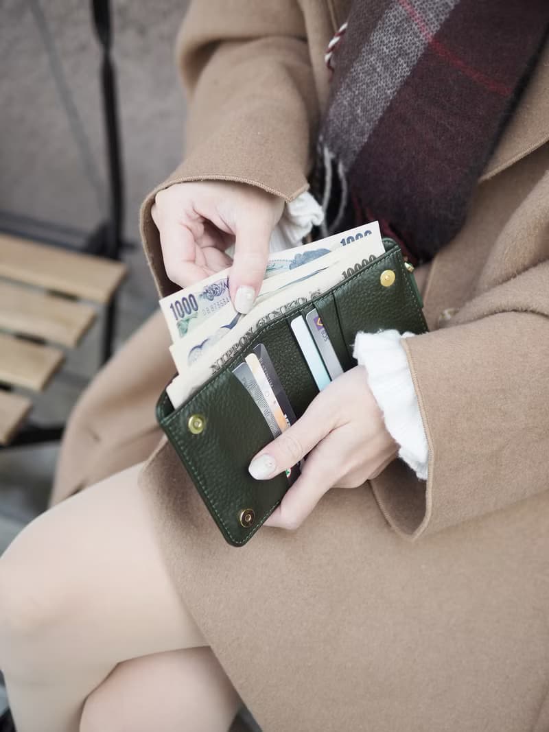 Anna (Green): Mini wallet, short wallet, cow leather, Bifold Zipper wallet
