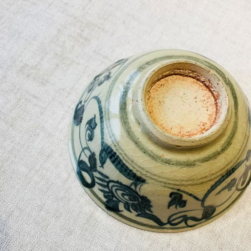 中國 明清時期青花瓷碗 │ 釉厚渾褐 民窯燒製 青花纏枝
