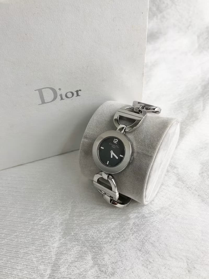 【 日本直送　名牌中古包 】Christian Dior 腕時計 シルバー マリス ラウンドフェイス ステンレススチール CD022110 e4madz