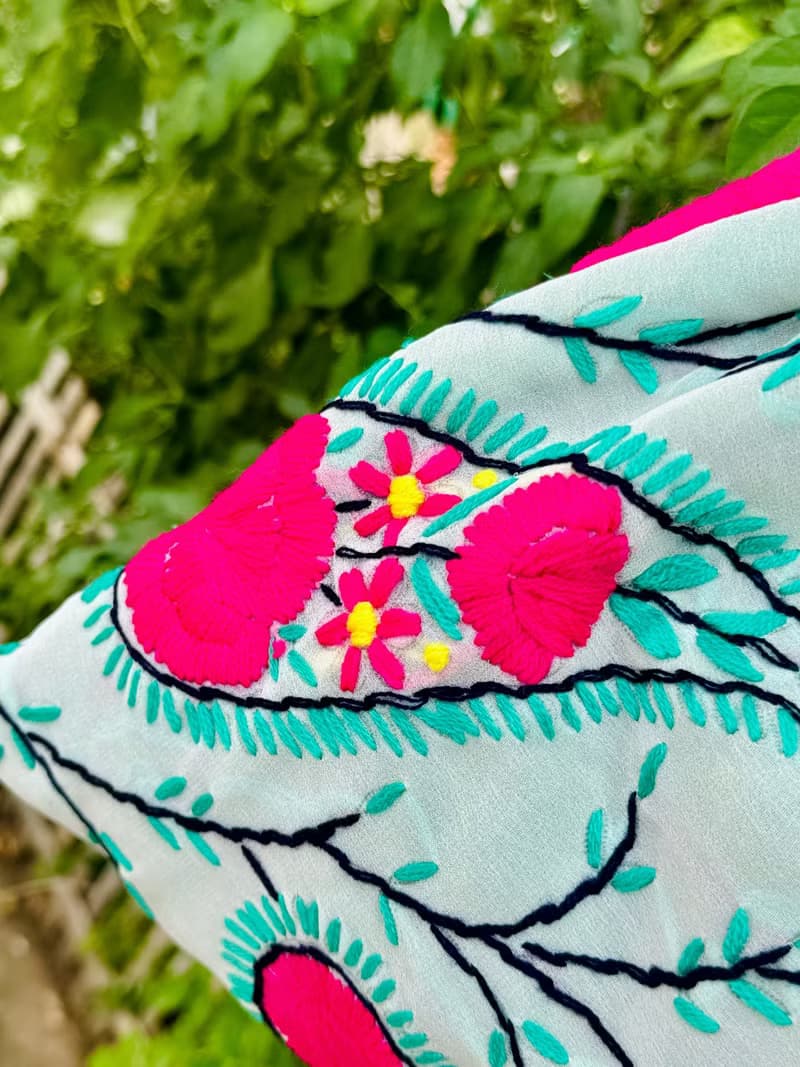 手工刺繡 湖水綠色 花卉 索繩束口 手袋 手提包