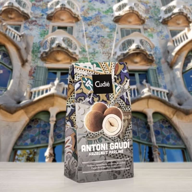 CATÀNIES AVELLANA HAZELNUT 亞飛亞納 榛果巧克力-