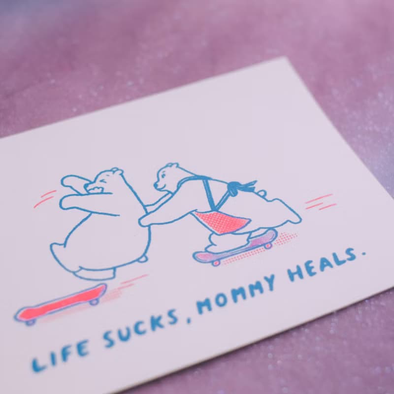 插畫手寫卡片 母親節卡片-Life Sucks Mommy Heals